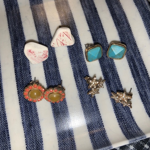 Vintage star flower beach glass earring stud set - Picture 7 of 9